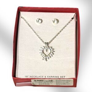Elegant 18” Silver Heart Necklace and Earring Set